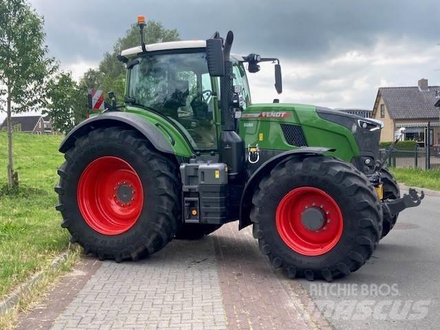 Fendt 728 Profi+ Tractoare