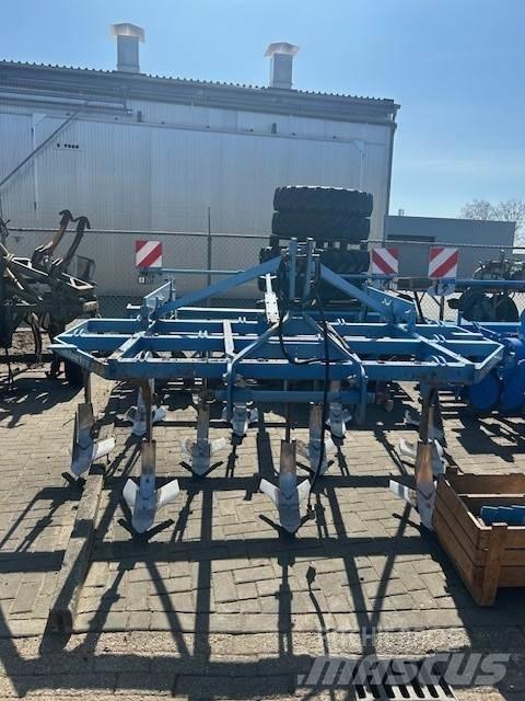 Lemken Karat 9/300 Cultivatoare