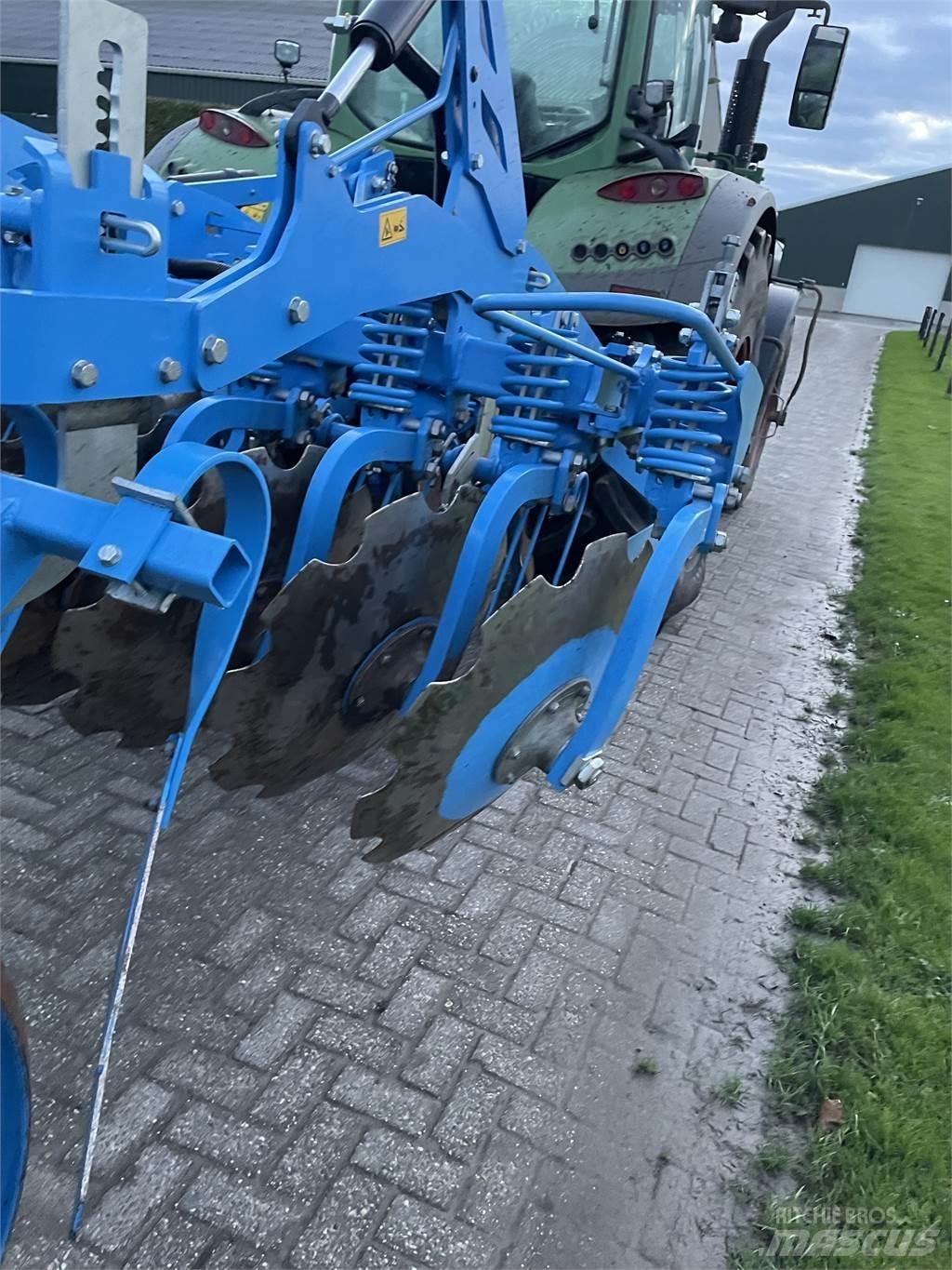 Lemken Rubin 12 Grape cu disc