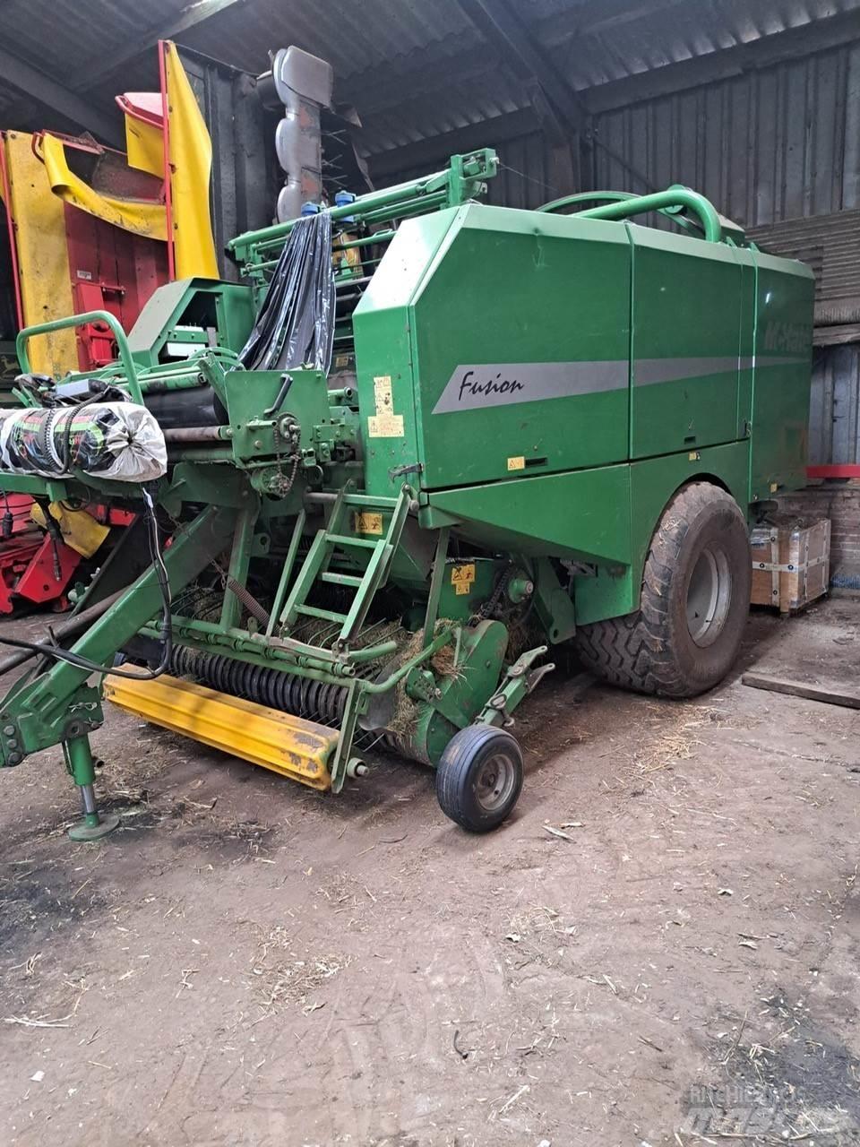 McHale Fusion Baler dreptunghiular