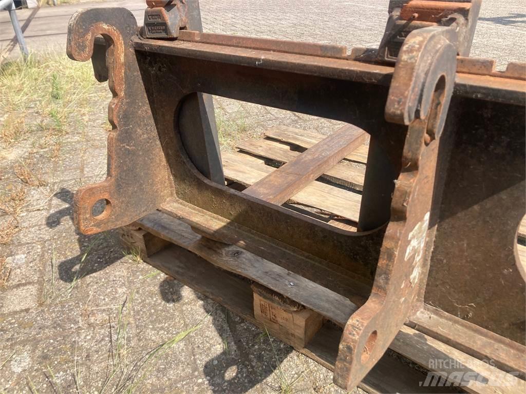  Palletvork Alte masini si accesorii pentru încarcat si sapaturi