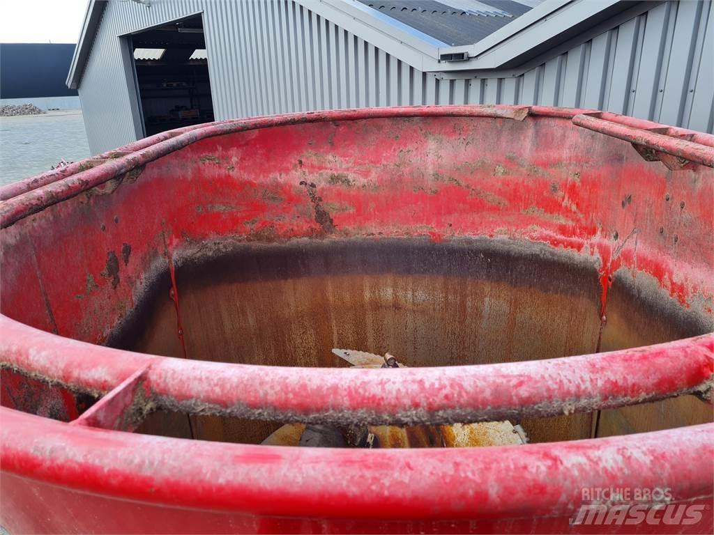 Peecon biga 15-245 Mixere furaje