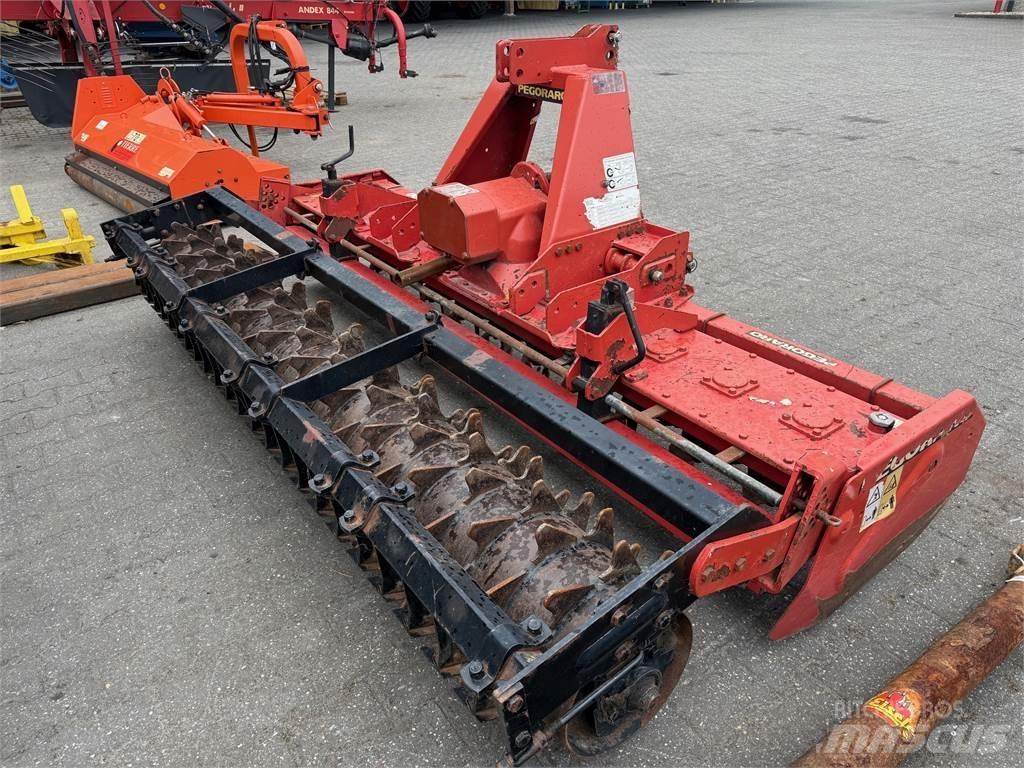 Pegoraro C3000 Grapa si pluguri rotative