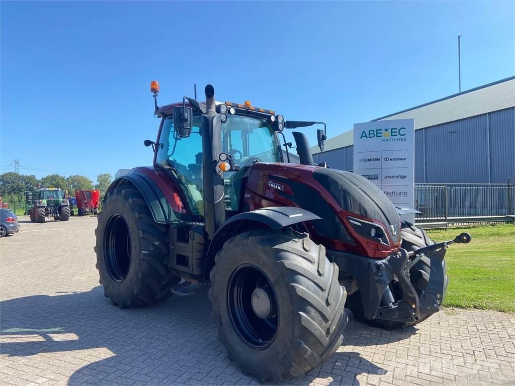 Valtra T 254 Tractoare