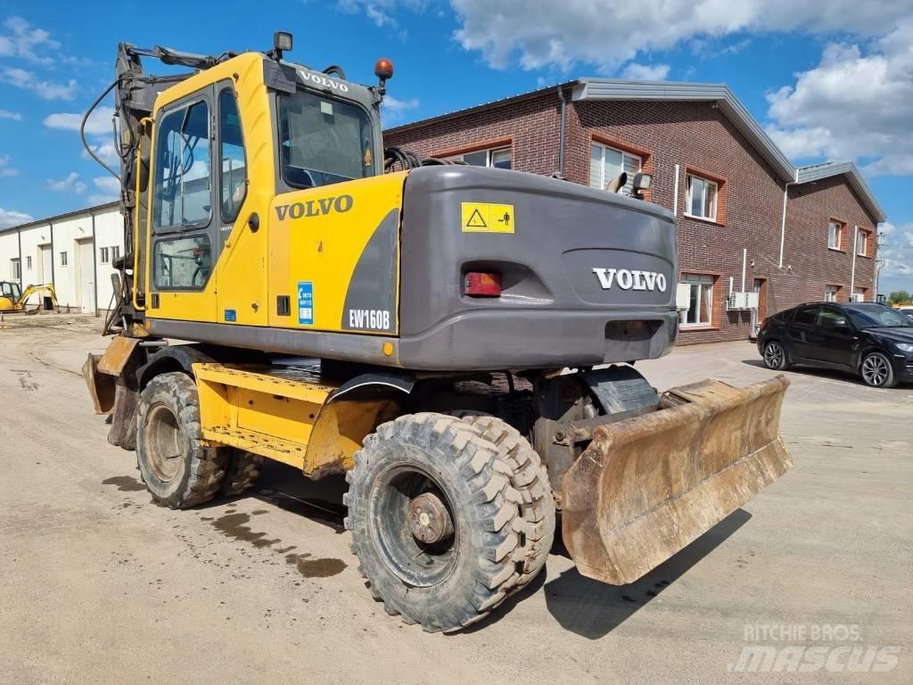 Volvo EW 160 B Excavatoare cu roti