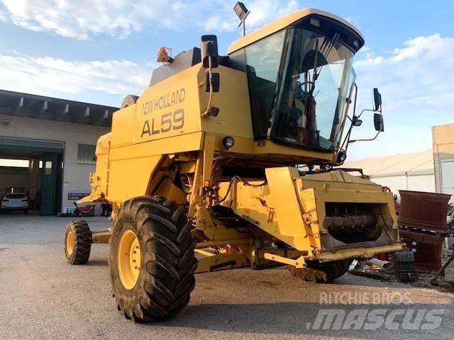 New Holland AL 59 Combine de secerat