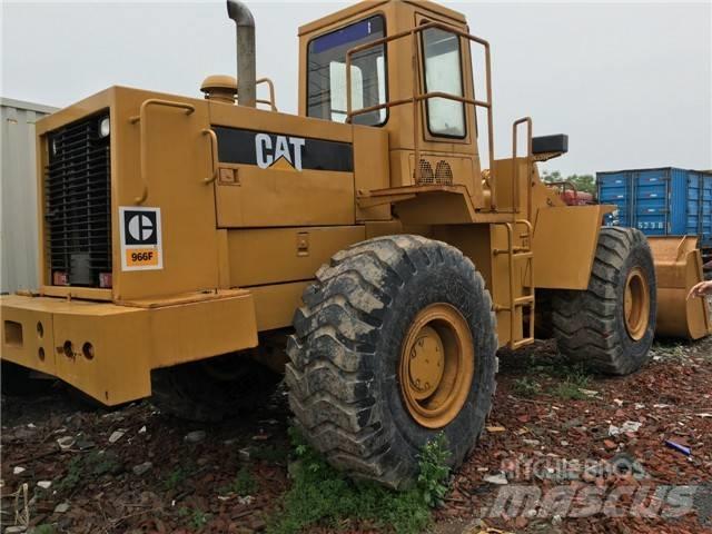 CAT 966 F Incarcator pe pneuri