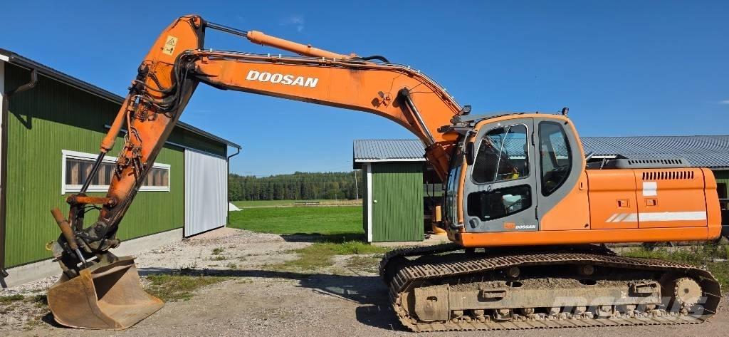 Doosan DX 225 LC Excavatoare pe șenile
