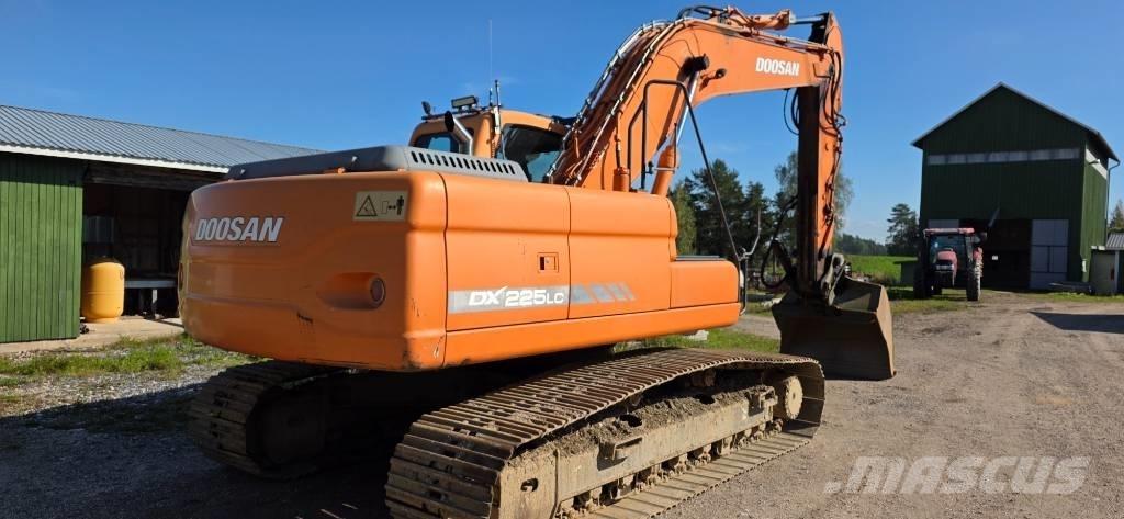 Doosan DX 225 LC Excavatoare pe șenile
