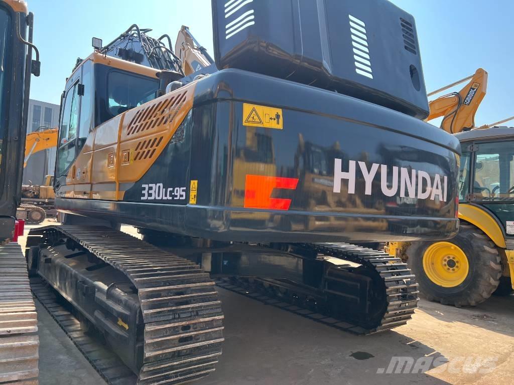 Hyundai 330LC-9S Excavatoare pe șenile
