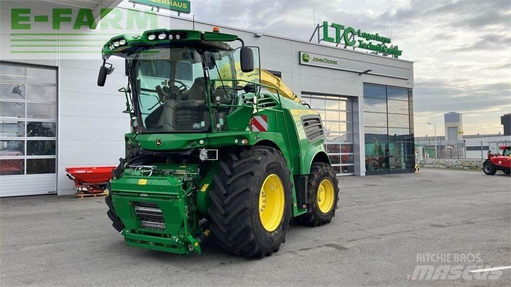 John Deere 8500i Forajere cu autopropulsare