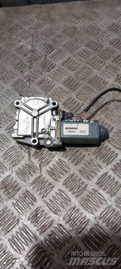 Scania R 440.   1442293 Electronice