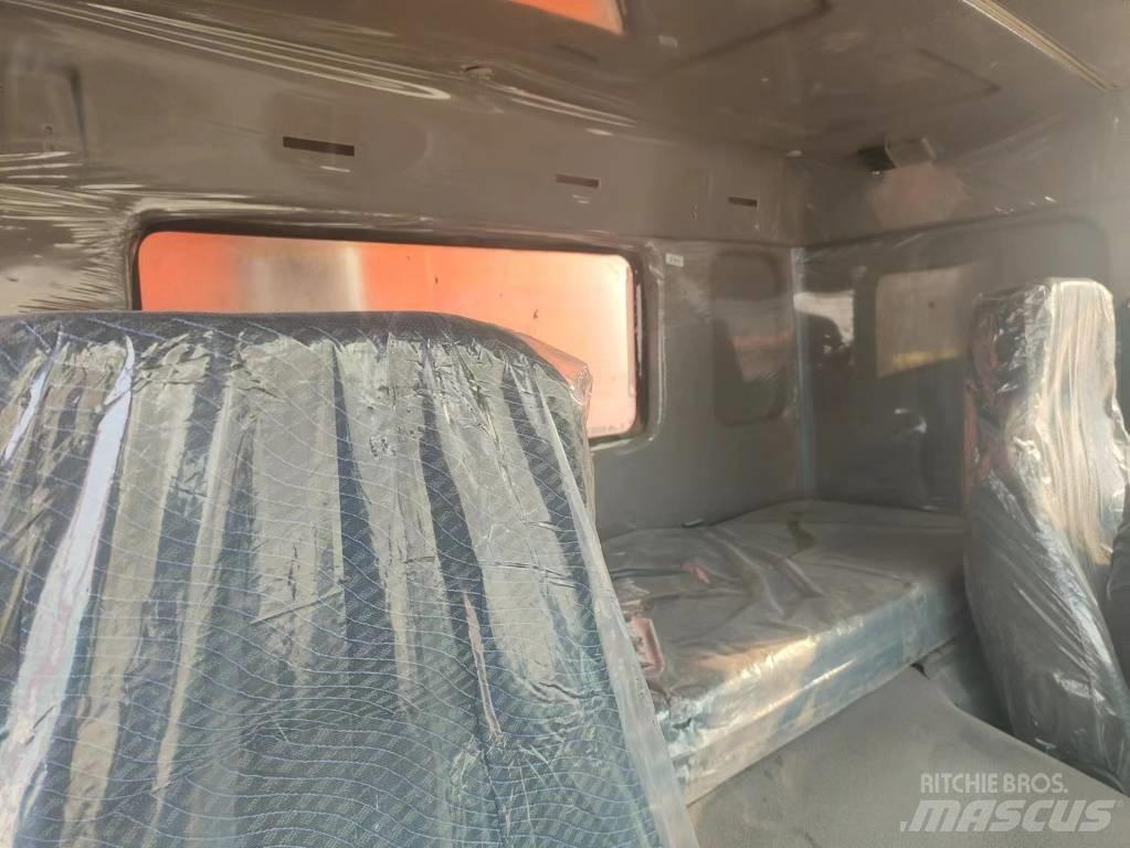Howo 371 8x4 Autobasculanta
