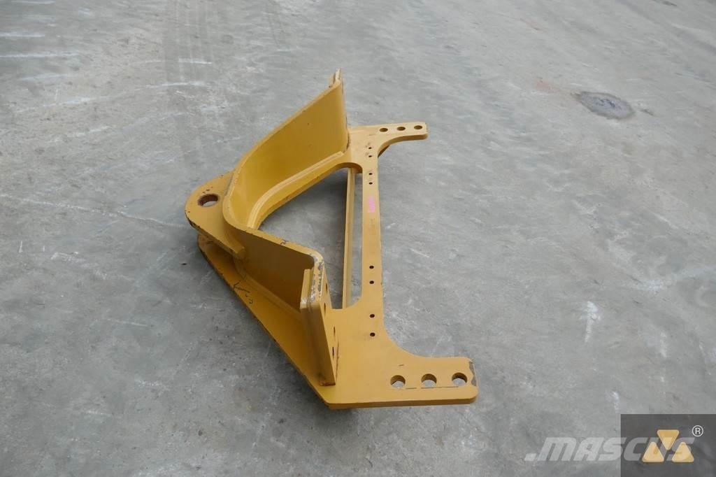 CAT 140M3 Drawbar Transport - Altele