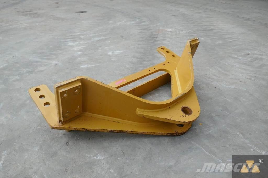 CAT 140M3 Drawbar Transport - Altele