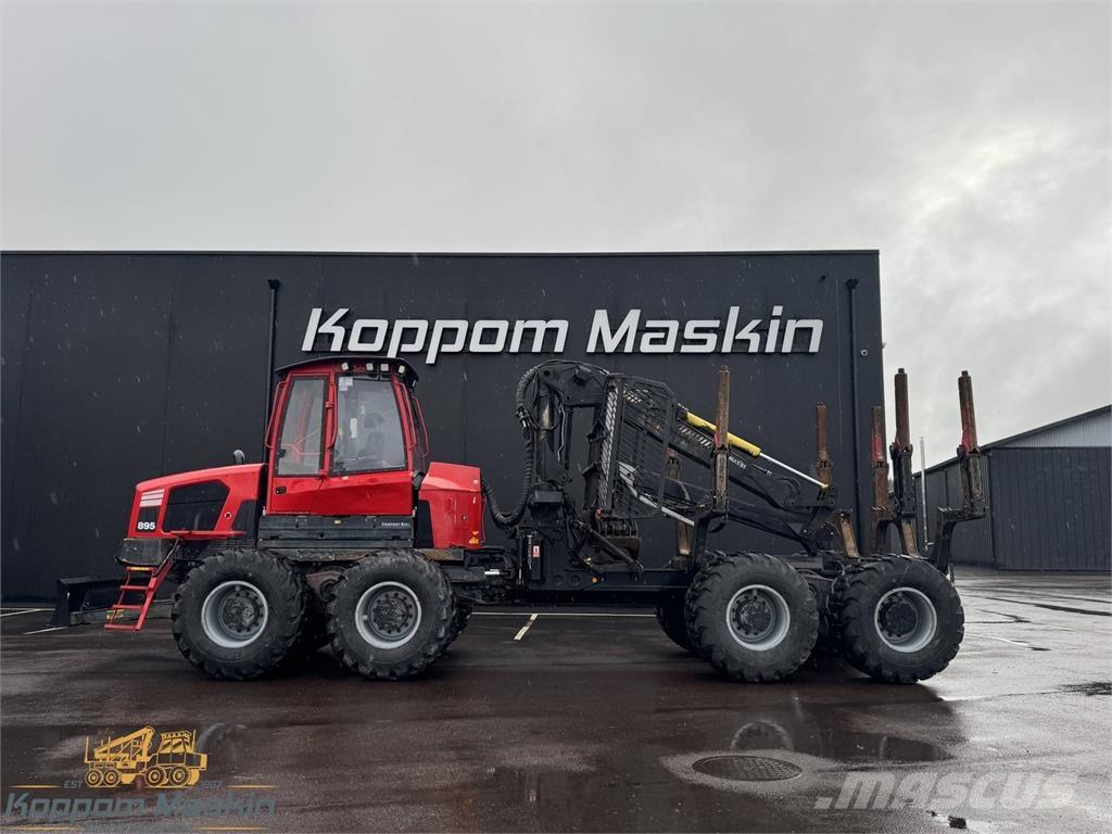 Komatsu 895 Transportoare