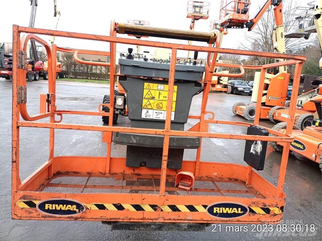 JLG 520AJ Nacele cu brat articulat