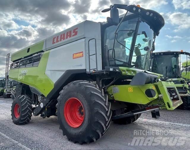 CLAAS LEXION 7400 Combine de secerat