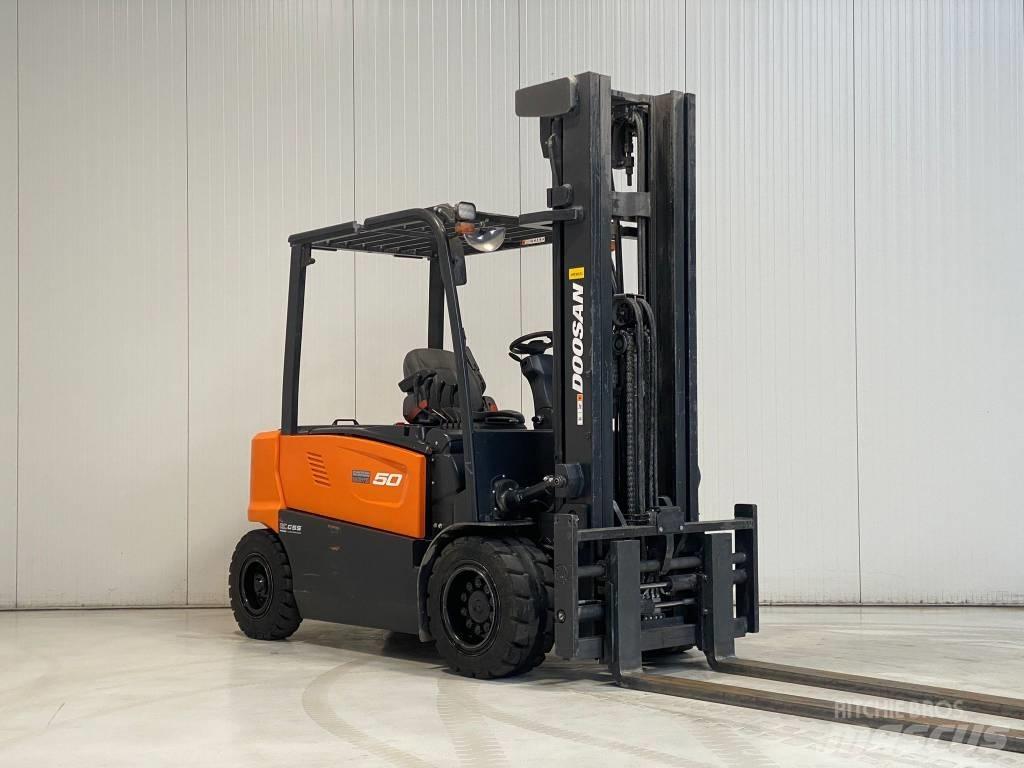 Doosan B50XC-7 Stivuitor electric