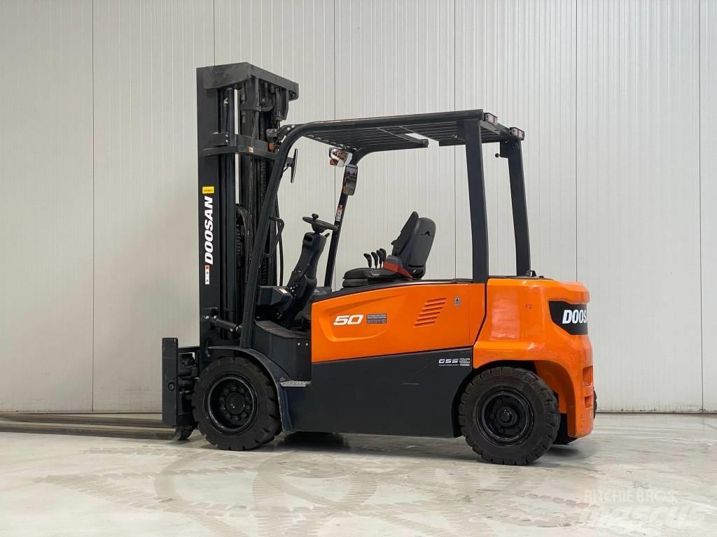 Doosan B50XC-7 Stivuitor electric