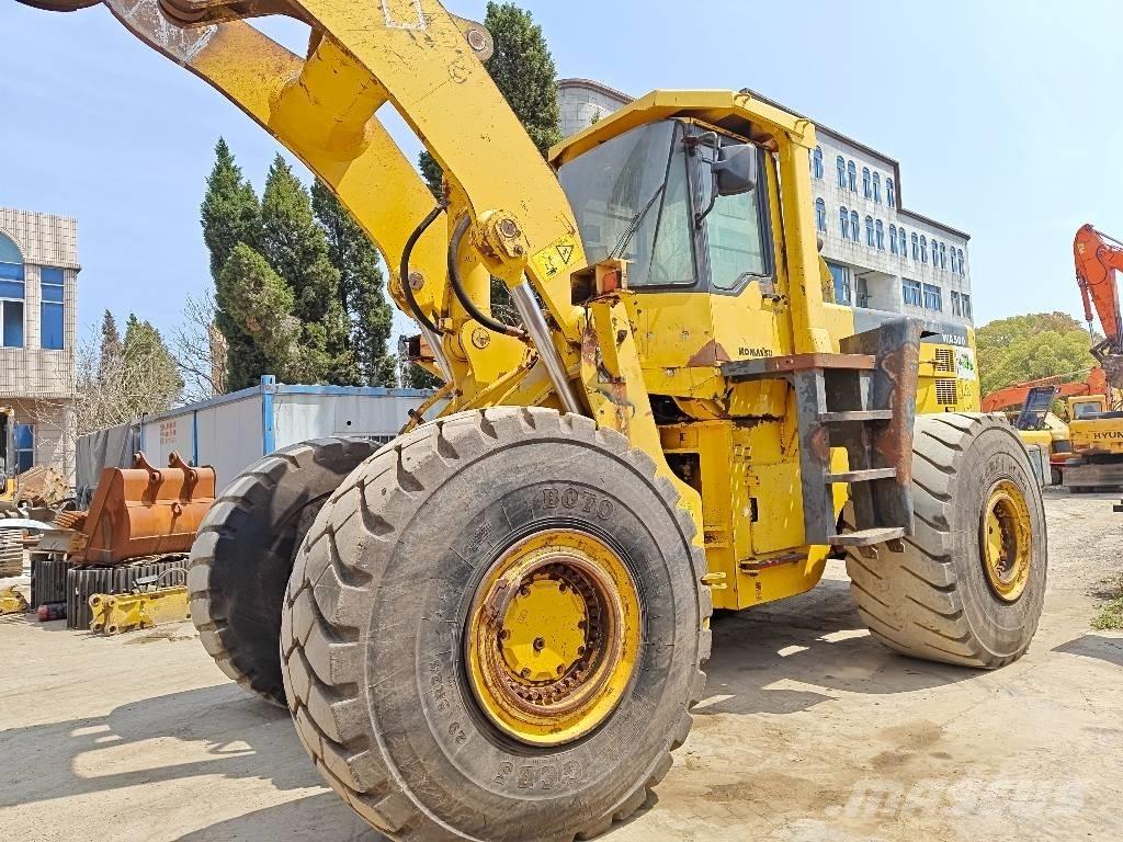 Komatsu WA 500-3 Incarcator pe pneuri