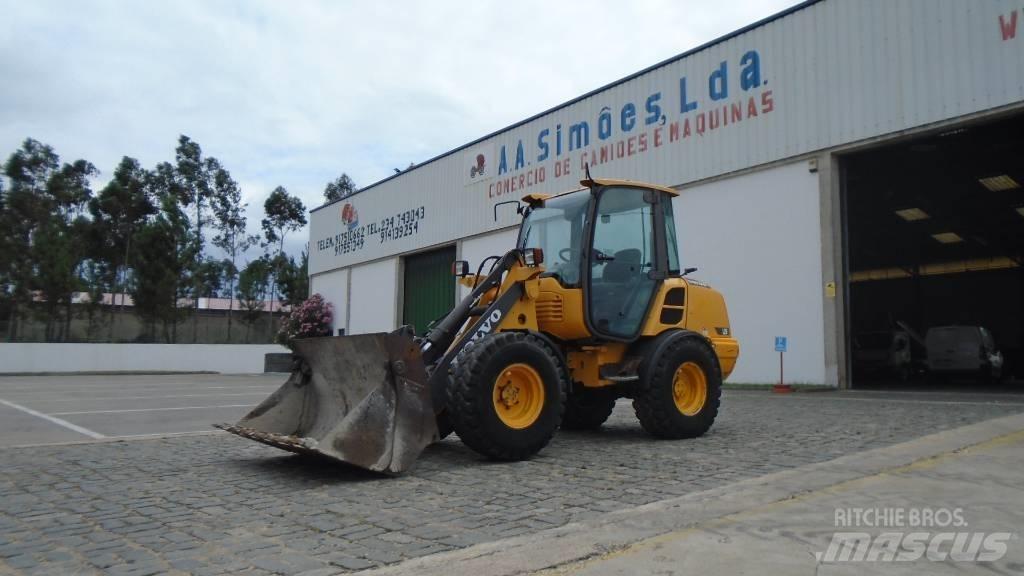 Volvo L 25 F Incarcator pe pneuri