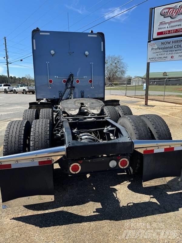 Peterbilt 389 Autotractoare
