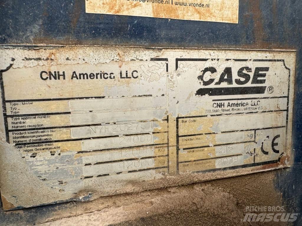 CASE 921E Incarcator pe pneuri
