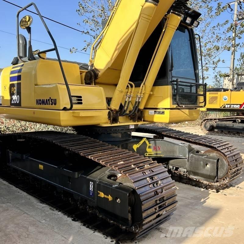 Komatsu PC 200-8 Excavatoare pe șenile
