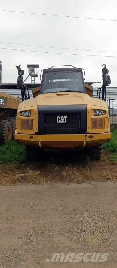 CAT 730 C 2 Transportoare articulate