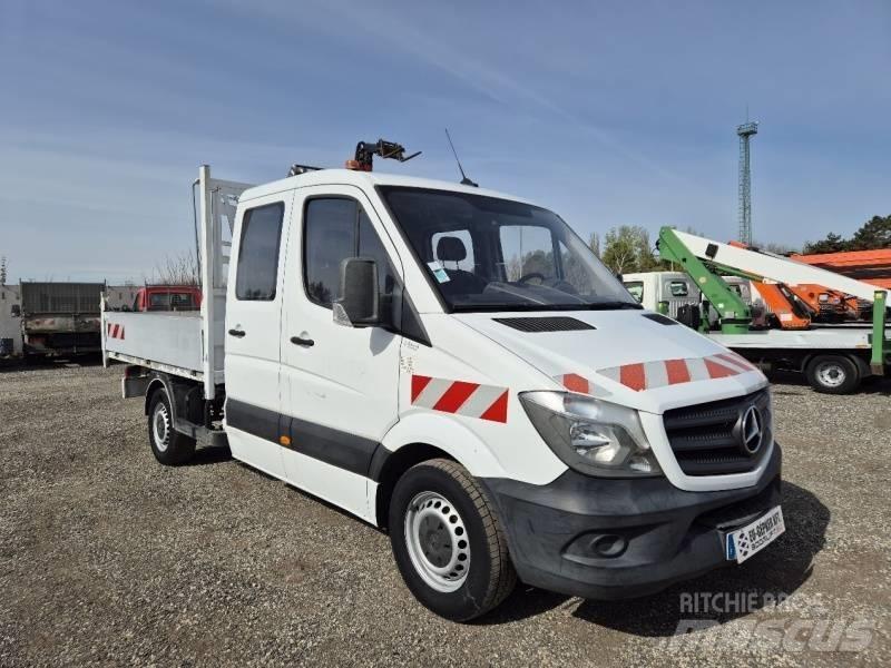 Mercedes-Benz Tipper Autobasculanta