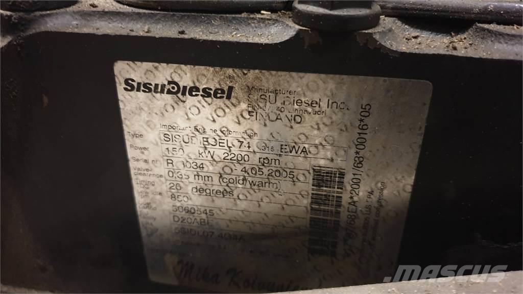 Sisu 74 EWA Motoare
