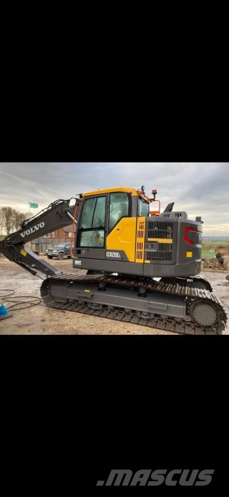 Volvo ECR 235 E Excavatoare pe șenile
