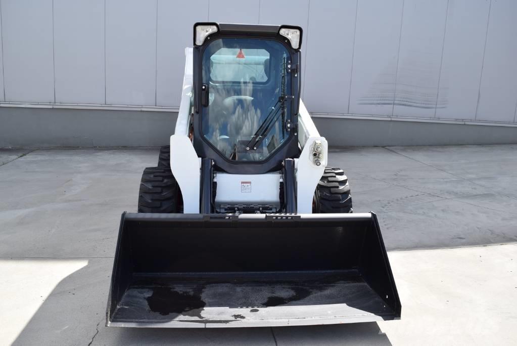 Bobcat S 750 Mini incarcator
