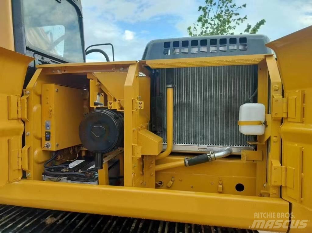CAT 320 B L Excavatoare pe șenile
