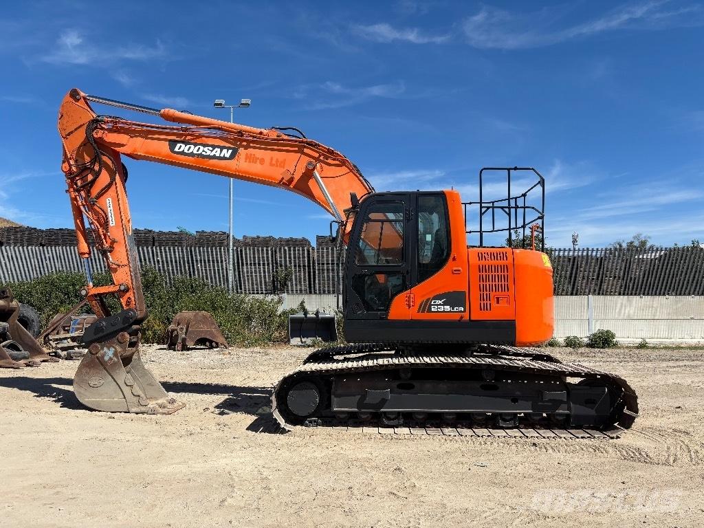 Doosan DX 235 LCR Excavatoare pe șenile
