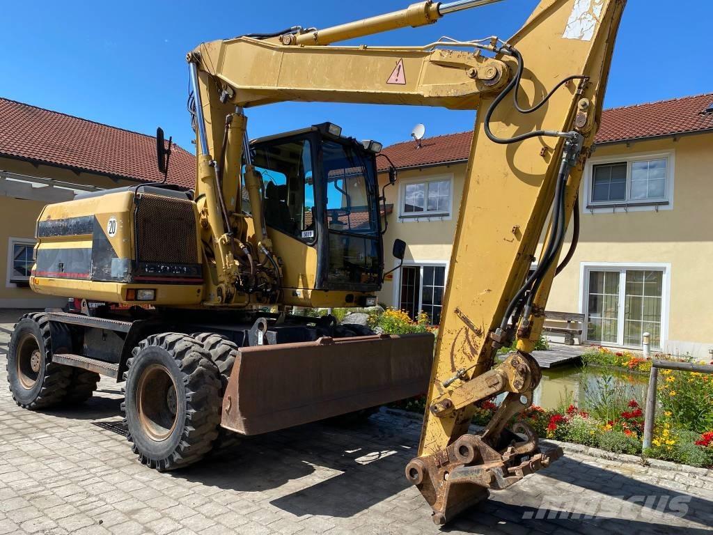 CAT M 312 Excavatoare cu roti