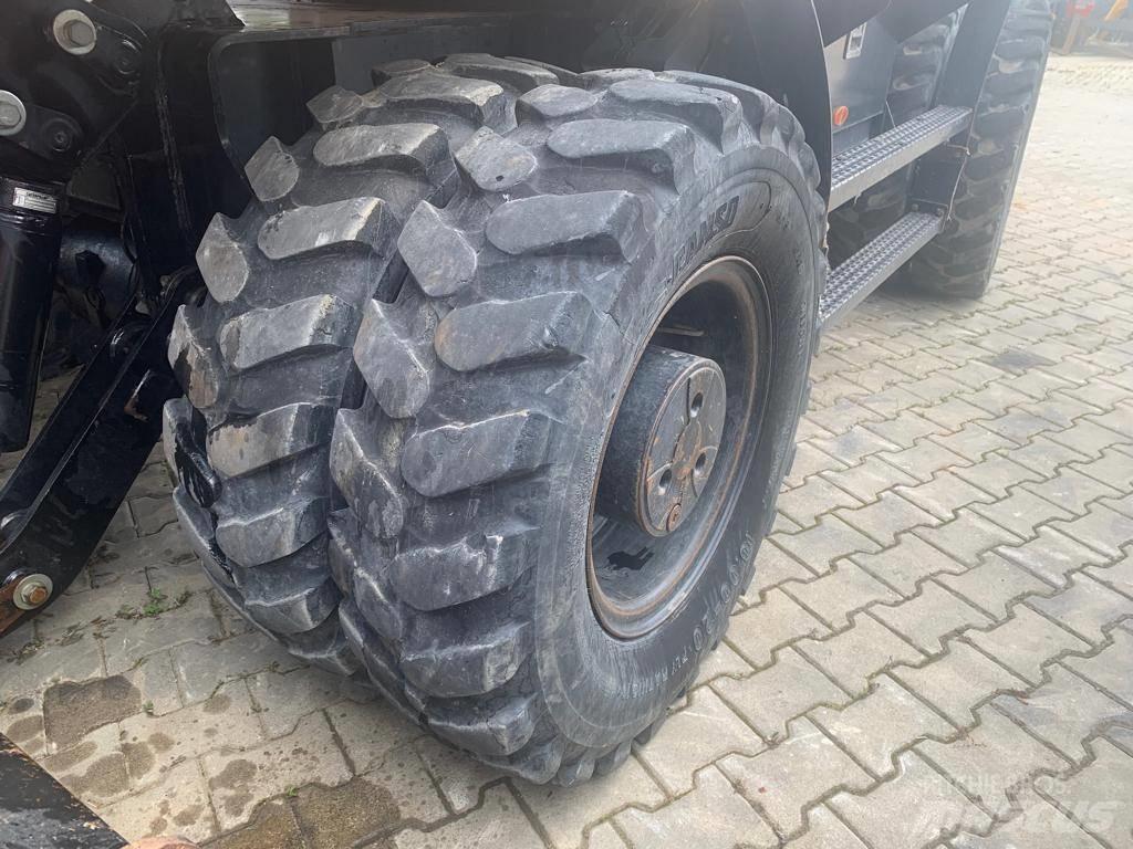 CAT M 318 F Excavatoare cu roti