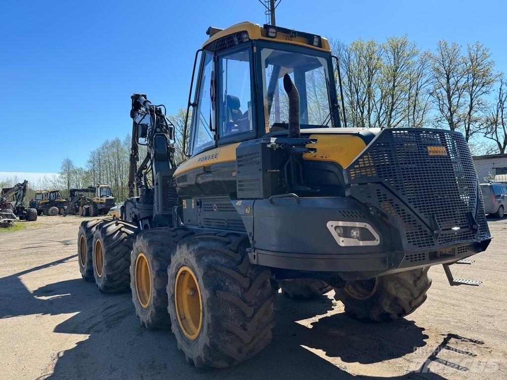 Ponsse Ergo 8W Combine forestiere