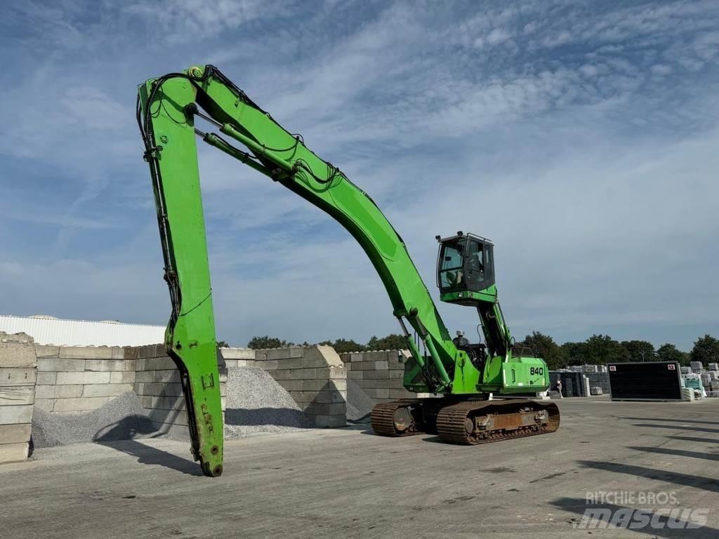 Sennebogen 840R Paleta de manipulare