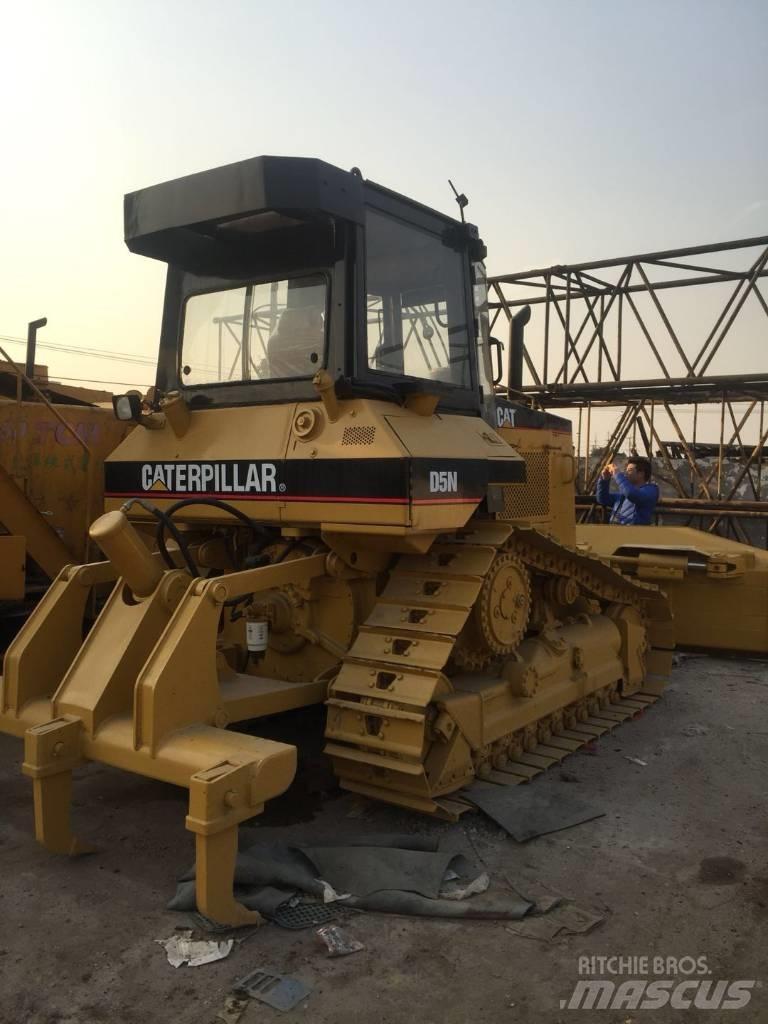 CAT D5N Buldozere pe senile