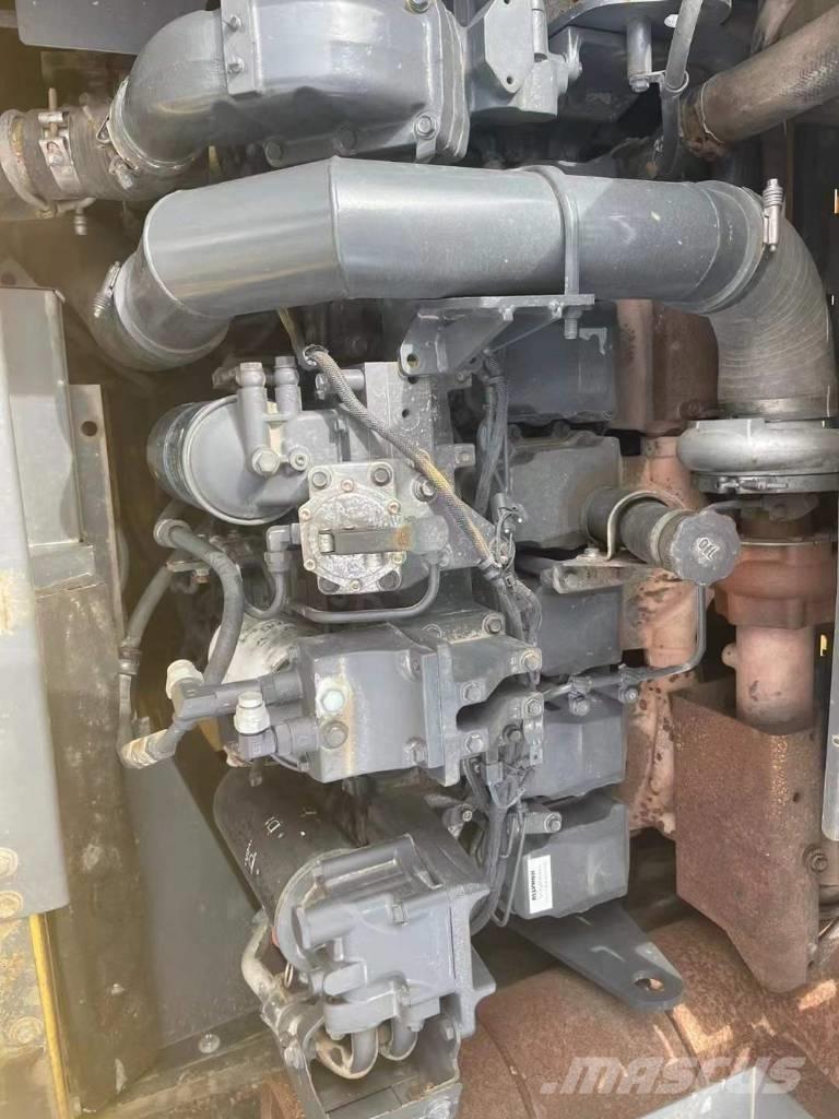 Komatsu PC 450-8 Excavatoare pe șenile
