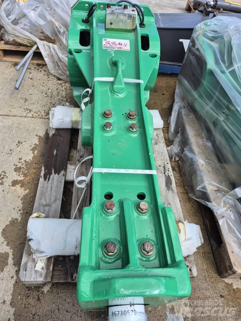 Montabert M 900 Ciocane / Concasoare