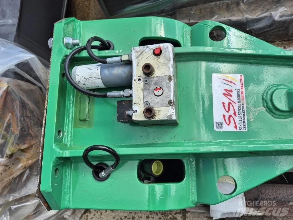 Montabert M 900 Ciocane / Concasoare