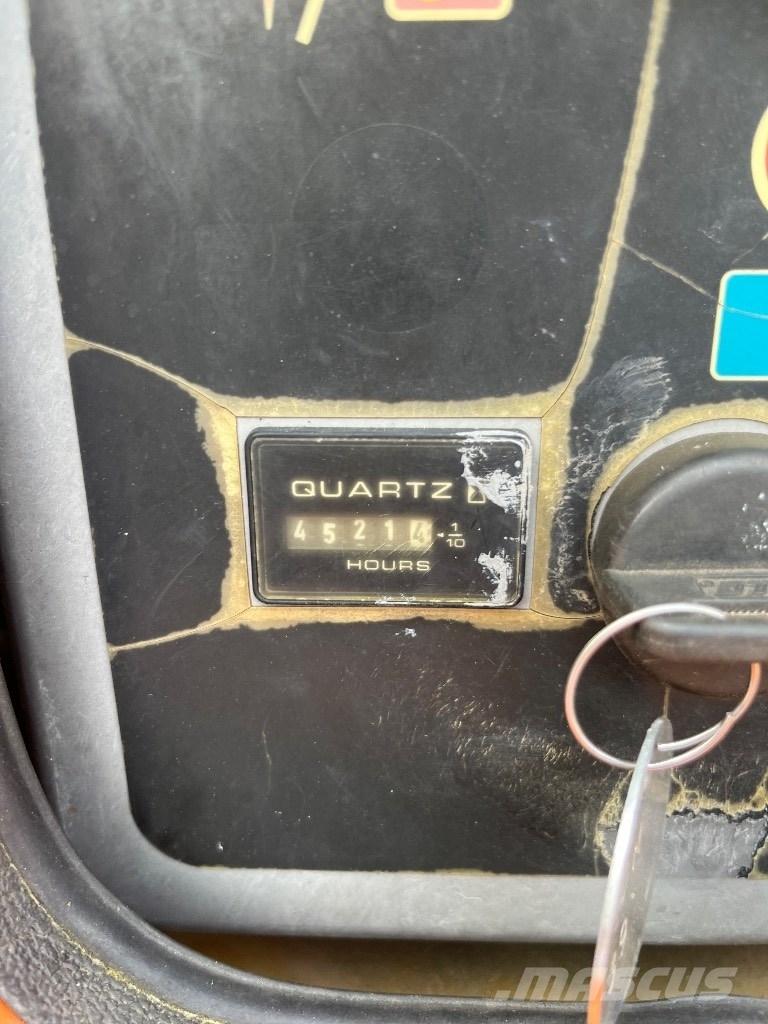 JLG 600 AJ Nacele cu brat articulat