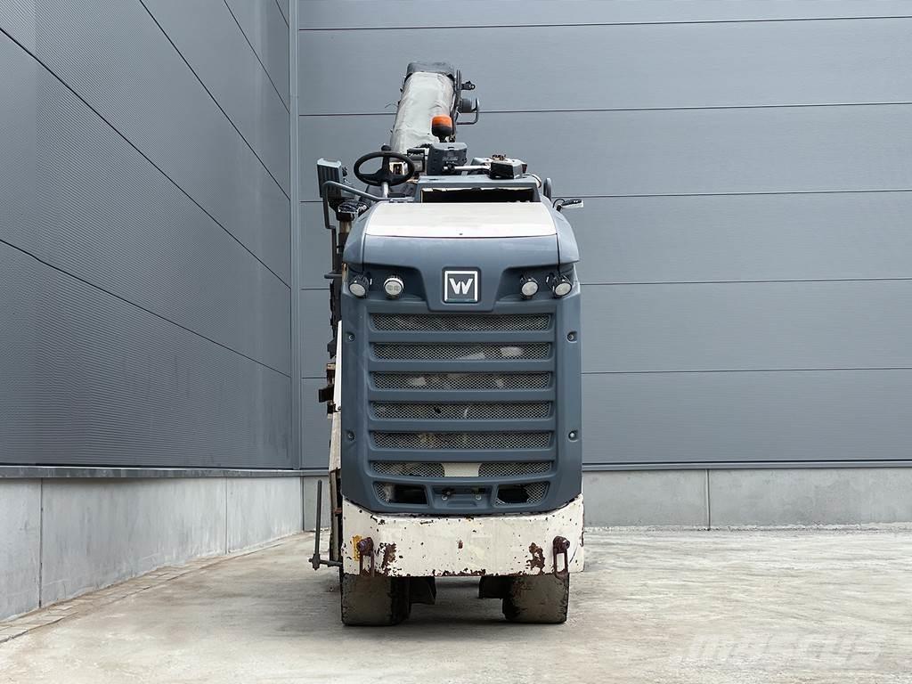 Wirtgen W 50 RI Utilaje asfalt cu freze reci