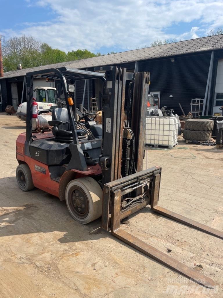 EP FG 25 Stivuitor GPL