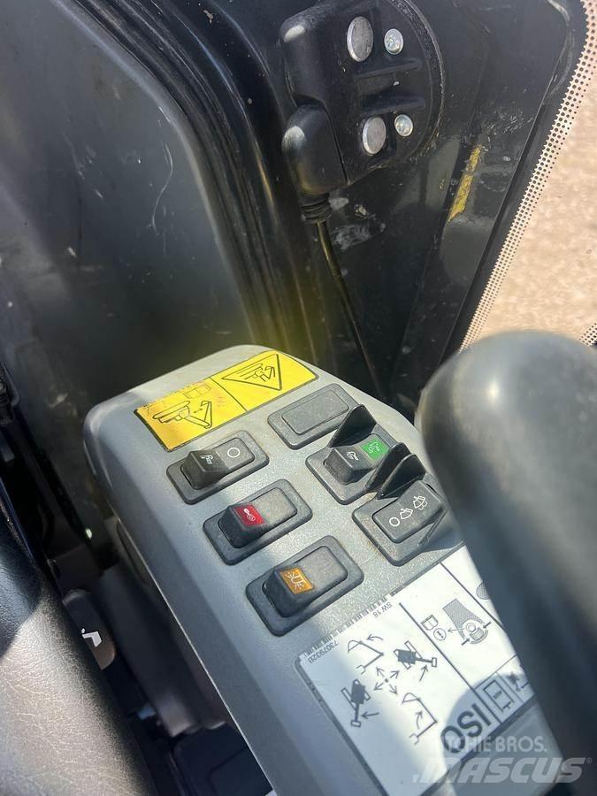 Doosan DX27Z Excavatoare speciale