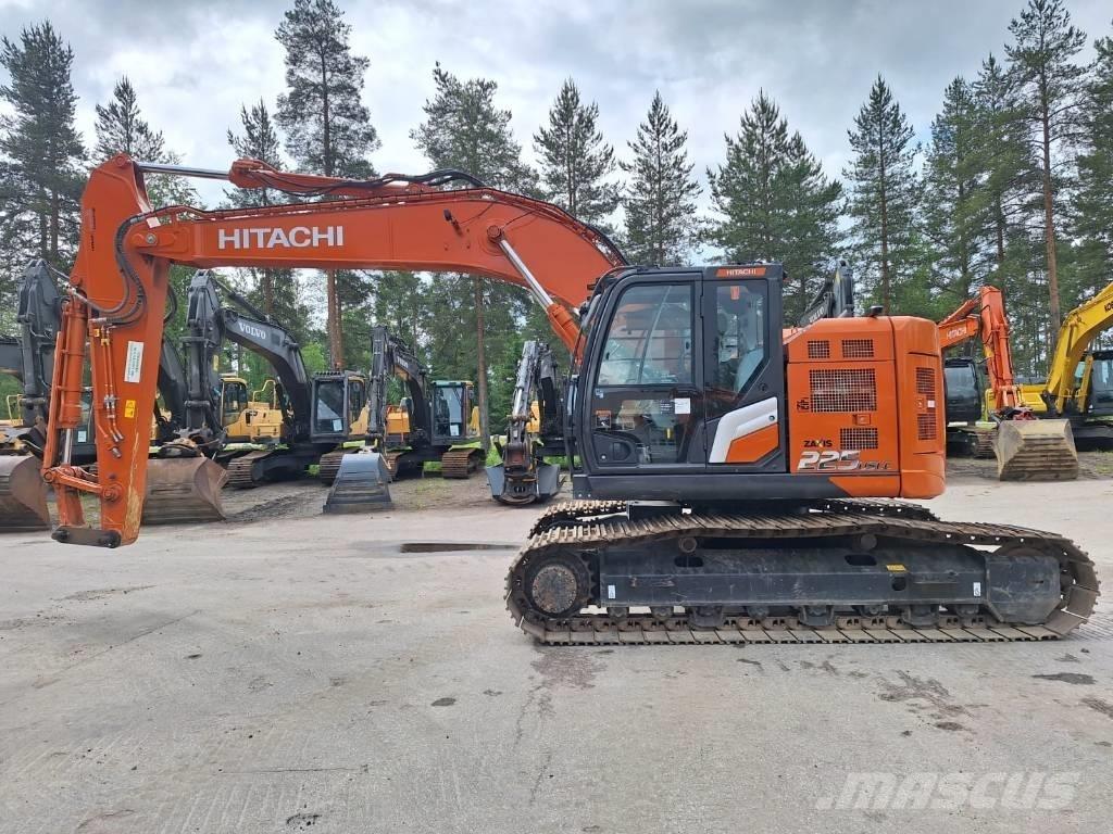 Hitachi ZX225USLC-7 Excavatoare pe șenile
