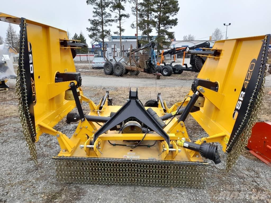 McConnel SR 420 Cositoare
